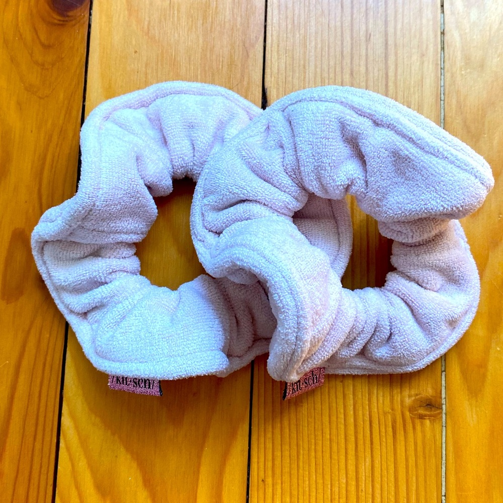 KITSCH Pink Towel Scrunchies 2 Pack NWOT